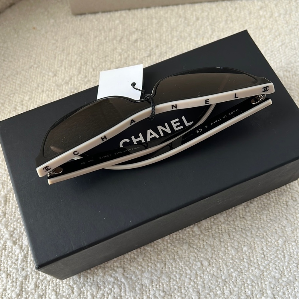 Authentic Chanel black/ beige sunglasses